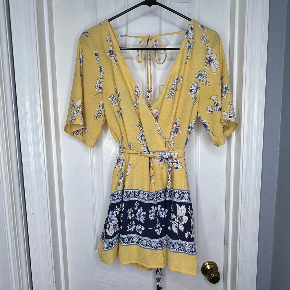 Trixxi Floral Print Yellow And Blue Romper Size S